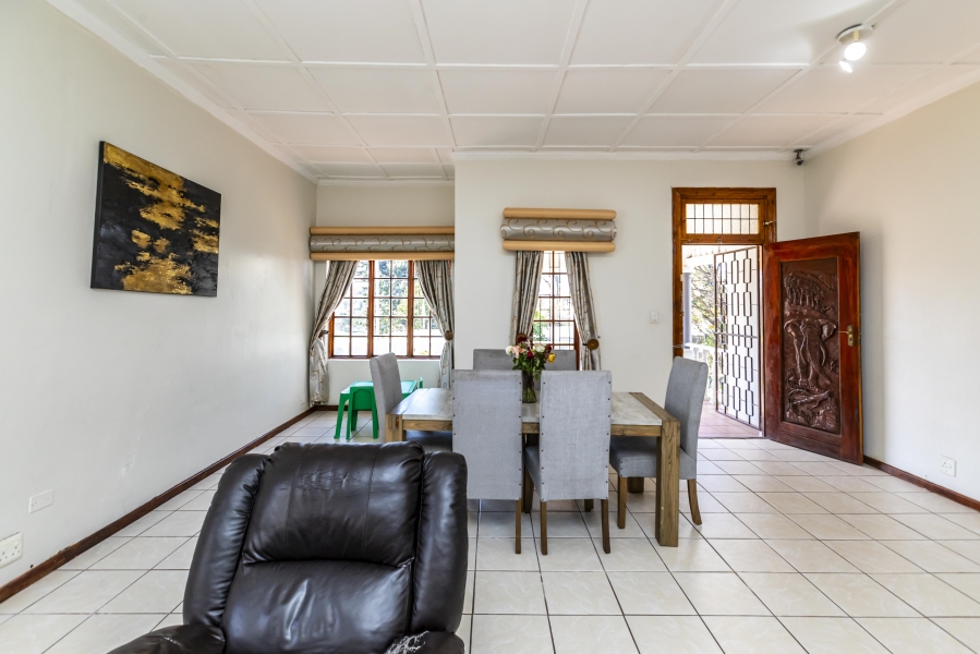 To Let 3 Bedroom Property for Rent in Selborne Eastern Cape
